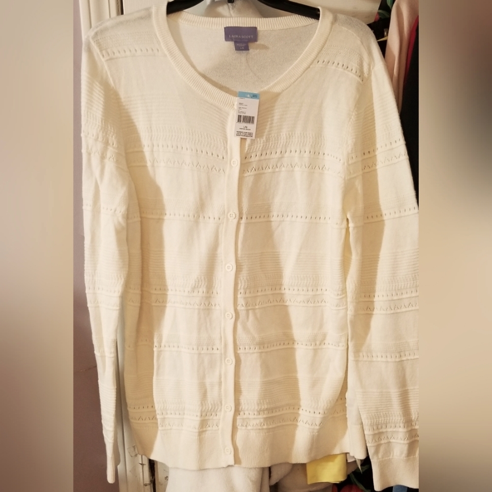 Laura Scott Button-Up Cardigan